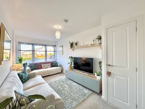 Photo 16- click for photo gallery